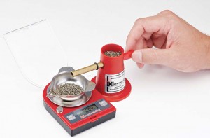 Hornady’s G2-1500 electronic scale.